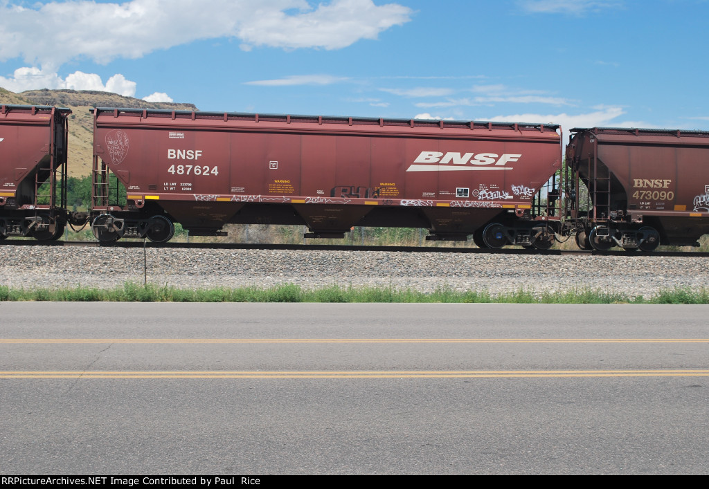 BNSF 487624